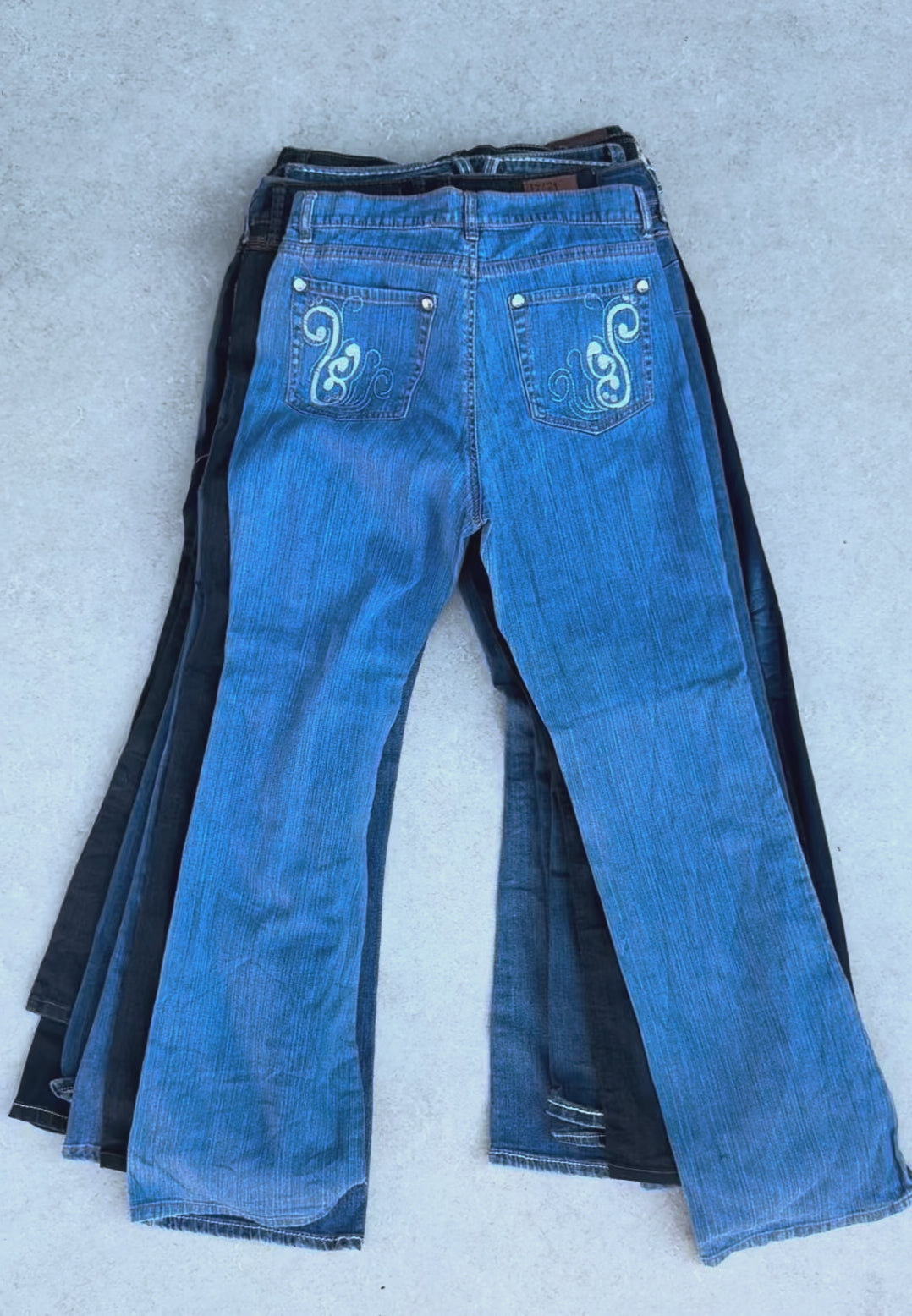 10 x Y2K Jeans