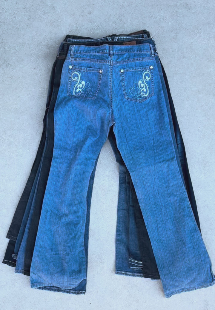 10 x Y2K Jeans