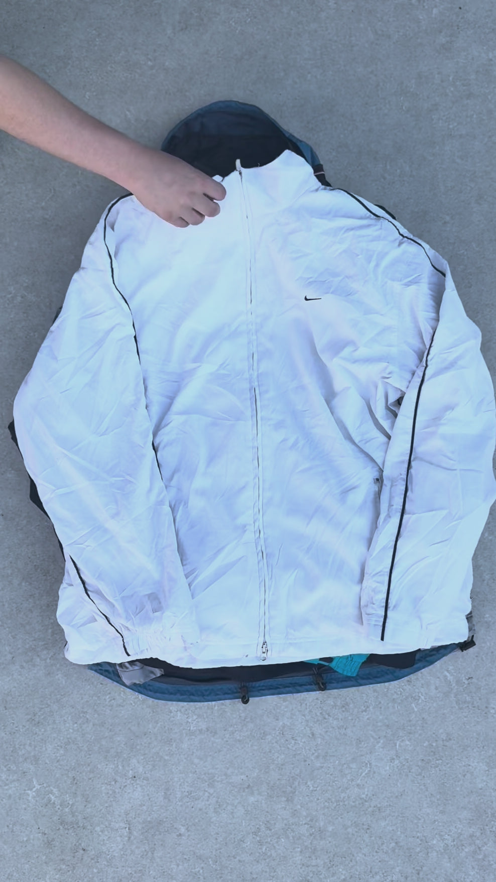 10 x Branded Windbreakers