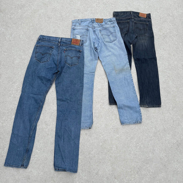 Unopened Bale of Levi’s Mix code