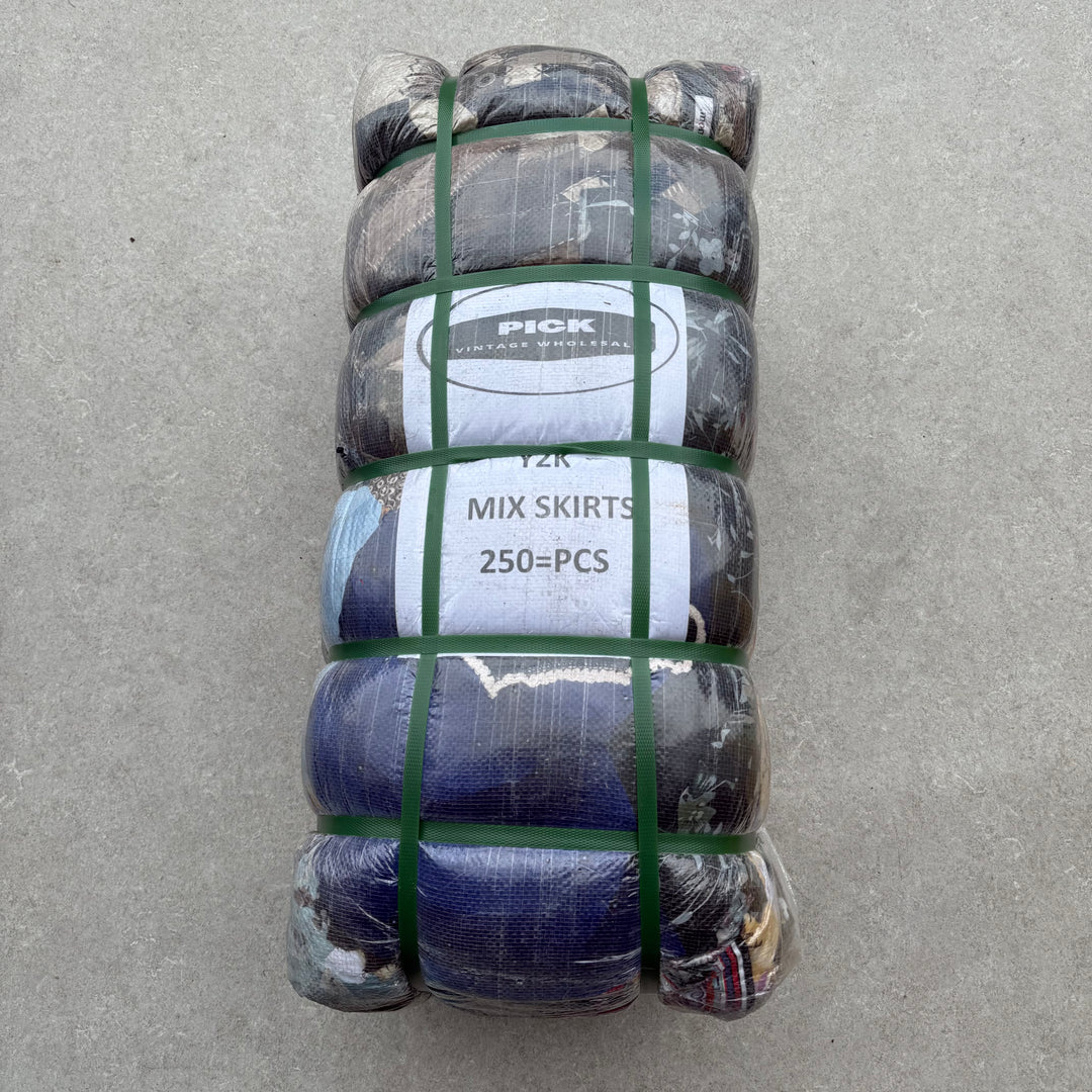 Unopened Bale of Y2K Mixed Skirts - 250pcs