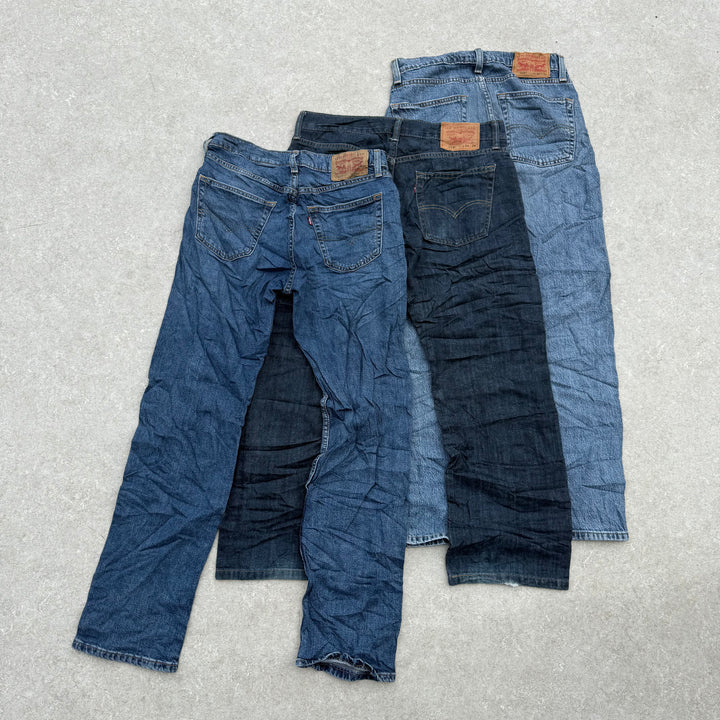 10 Mixed Code Levi’s Jeans - Reseller Box