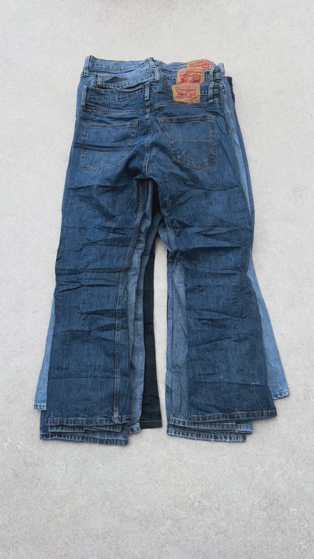 10 Levi’s Mixed Code Jeans - Reseller Box