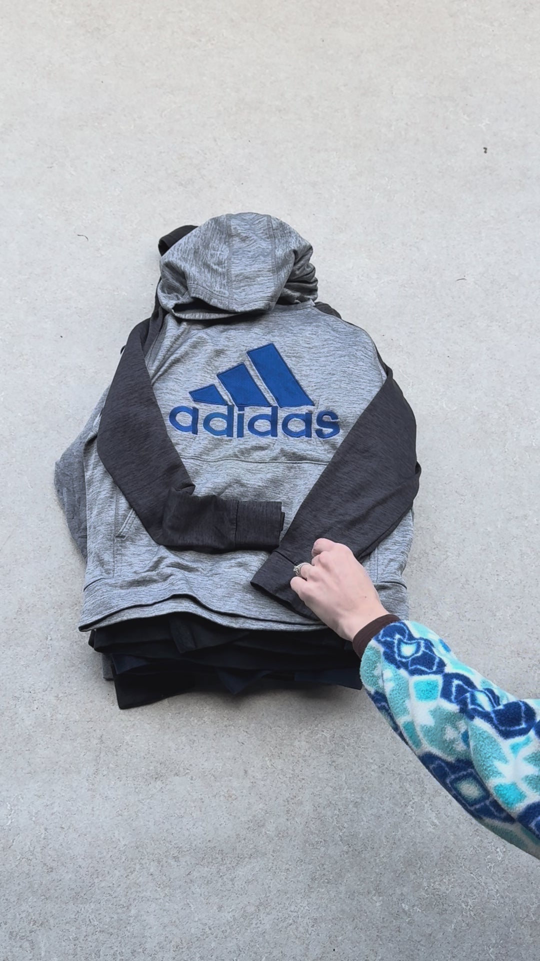 10 Kids Branded Hoodies - Reseller Box