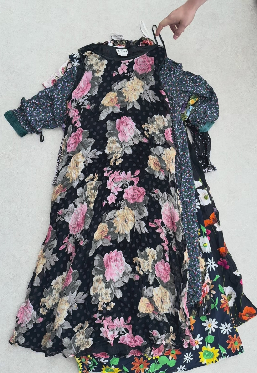 10 Floral 90’s Dresses - Reseller Box