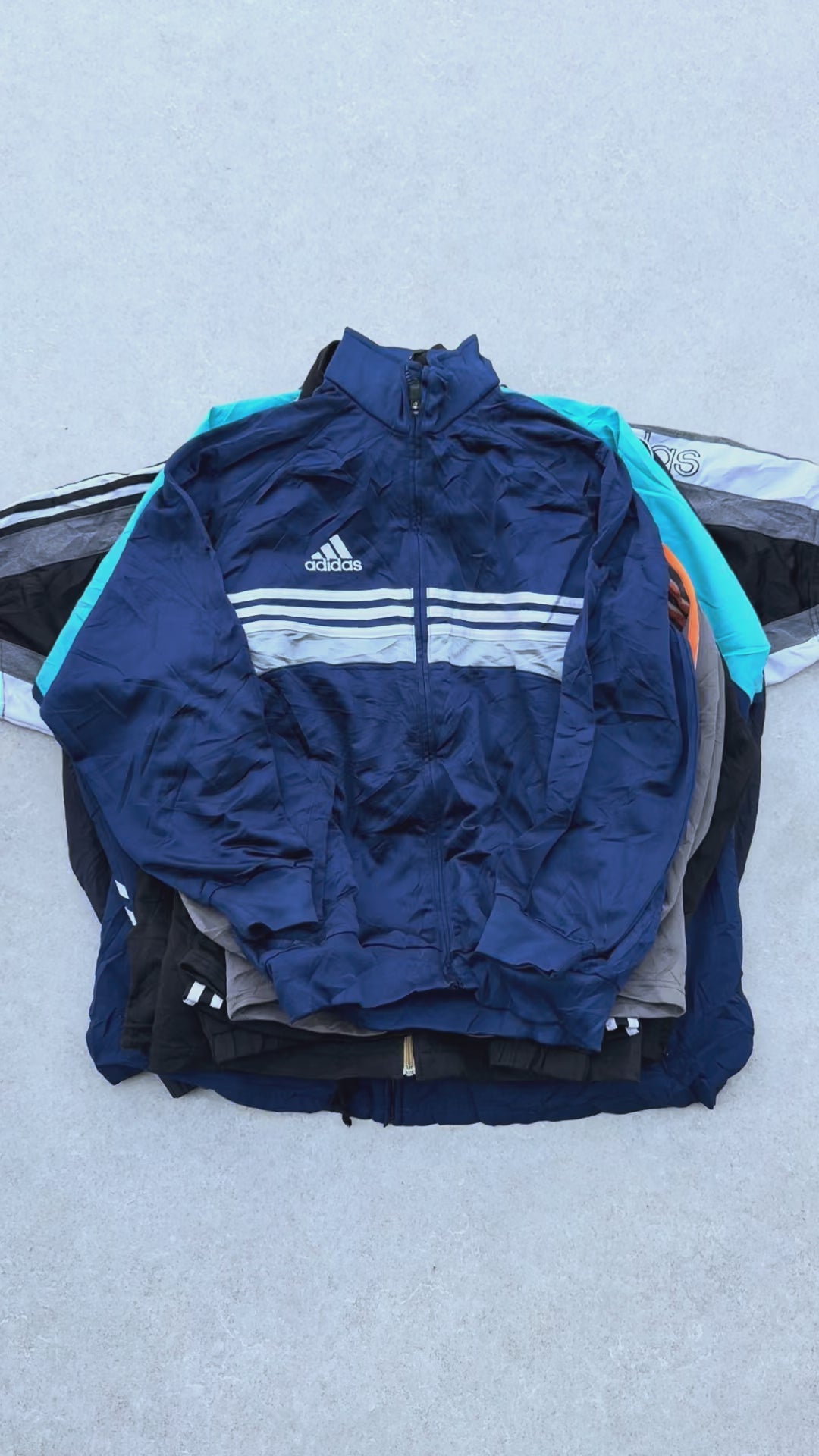 10 Adidas Windbreakers - Reseller Box