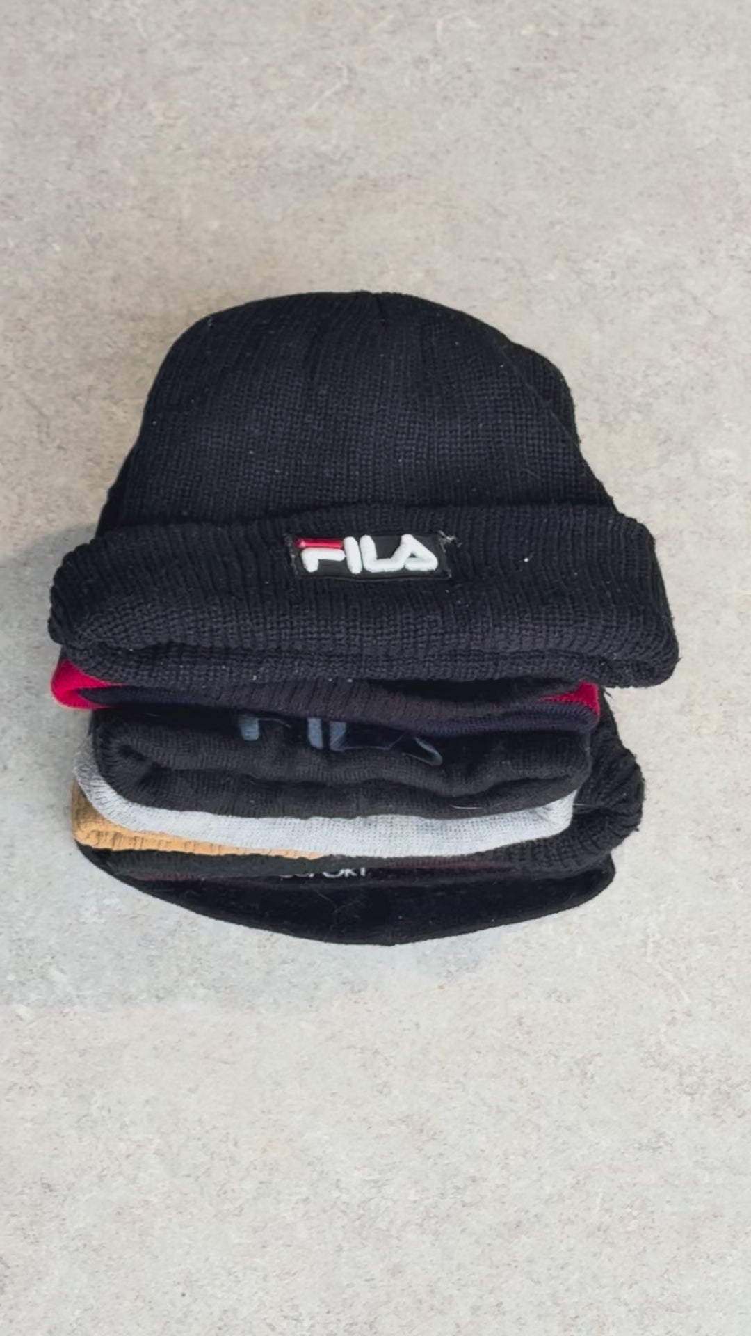 10 Fila Beanies - Reseller Box