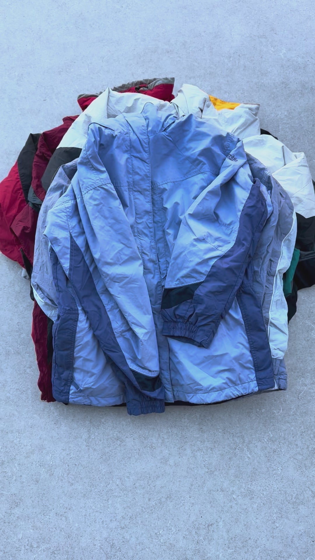 10 Columbia Jackets - Reseller Box