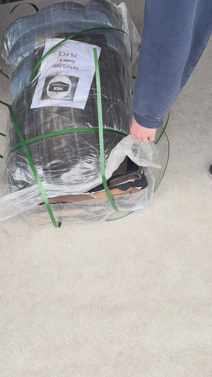 Unopened Bale of Carhartt/Dickies Trousers A/B Grade