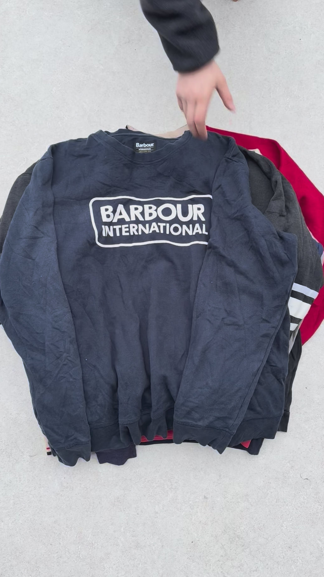 10 Branded Sweatshirts - Reseller Box