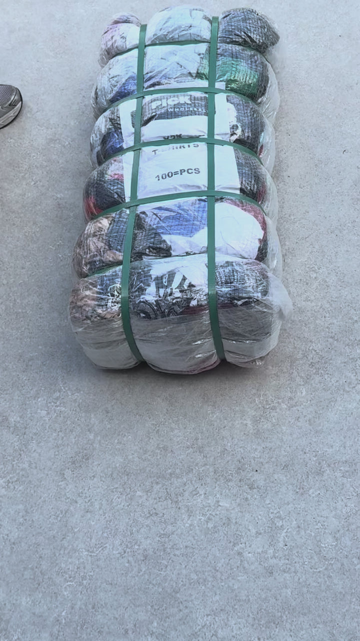 Unopened Bale of Y2K T-Shirts - 100pcs