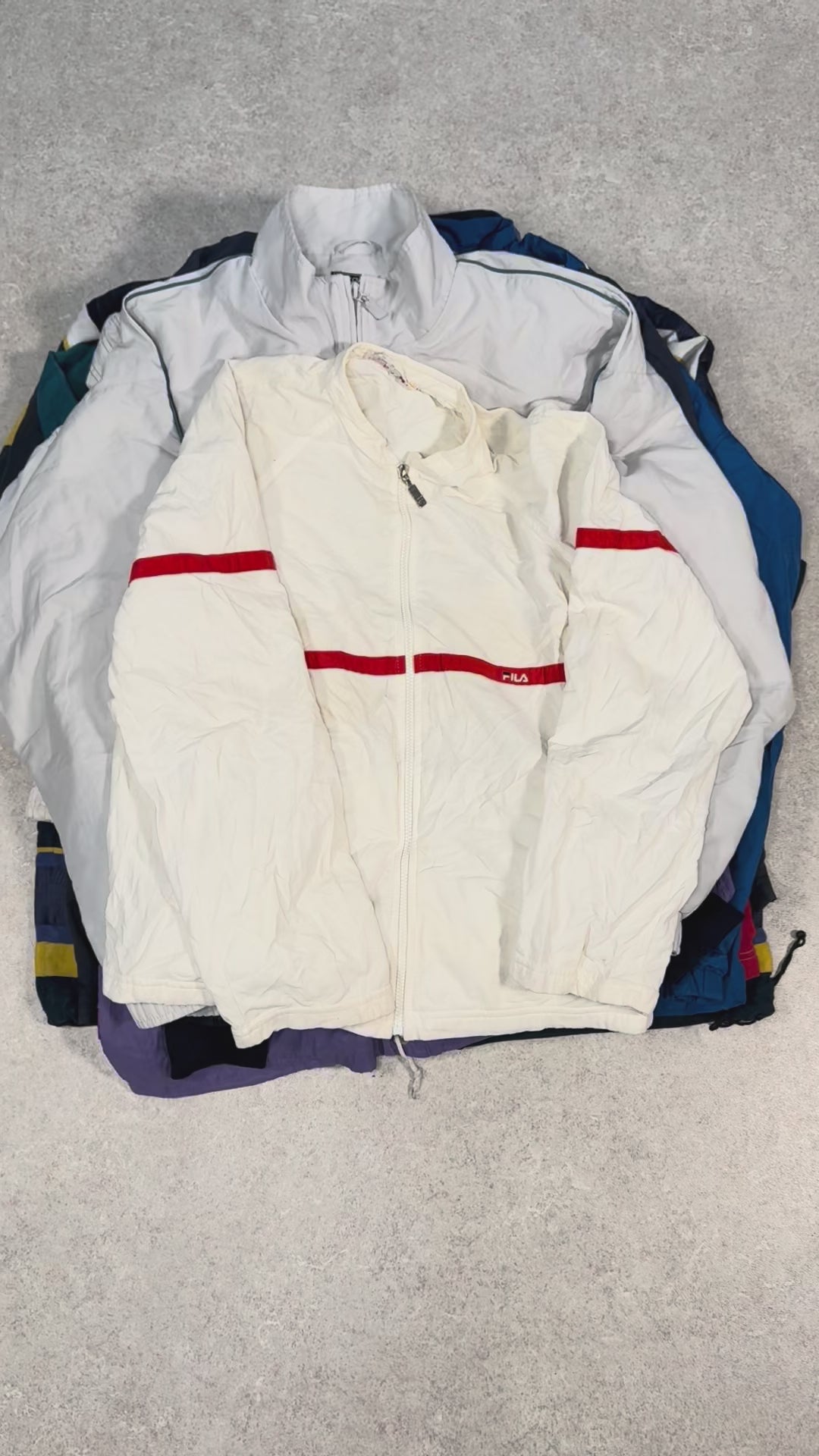 10 Branded Windbreakers - Reseller Box